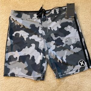 NWT Hurley Mens Phantom Boardshorts 20” Size 36 Black Gray Camo